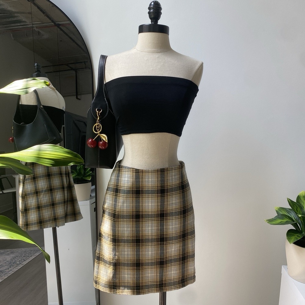 Urban Outfitters Plaid Yellow Black Women's Skirt Size Large Dark Academia
